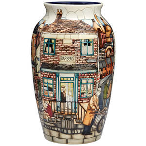 Memories From My Past Vase 18/16