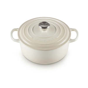 Signature Round Casserole 24 cm Meringue