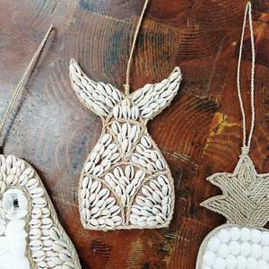 Shell & Seagrass Mermaid Tail Wall Hanging