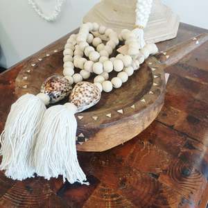 Homewares: Natural Cowrie Shell Tassel