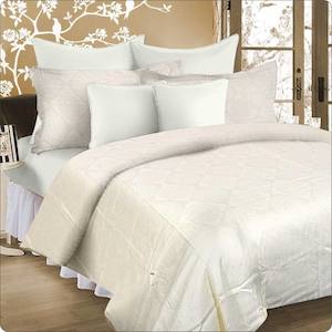 Duvet Cover Sets: Quilt Cover Set - Ivory King (375TC)
