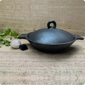 Earthenware: Earthenware - Casserole with Lid Longi Pottery