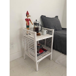 Kubu Side Table White