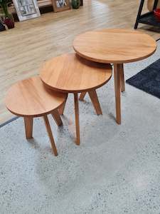 Coastwood: Roberto Nest of Tables