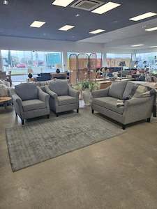 Ejp: Esteme 2 + 1 +1  Seater Suggestion Titanium Zepel