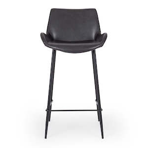 Salamander: Vintage Barstool Black
