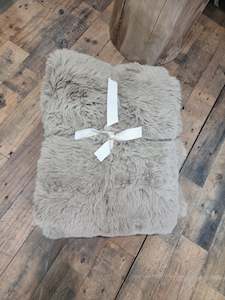 Baya Living Pele Biscuit Throw