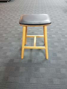 Bar Stool: Hue barstool