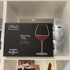 Glassware: Stemmed Atelier Pinot Noir Glass
