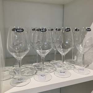 Glassware: Atelier Riesling glass