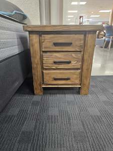 Bedroom Furniture: Woolshed 3 Drawer Bedside