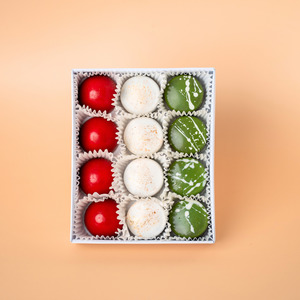 Products: Christmas Bonbon Selection – 12 Chocolate Bonbons