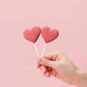 Dark Chocolate Lollipop Duo