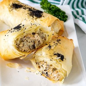 Honest Kitchen: Chicken and Mushroom Filo Wrap