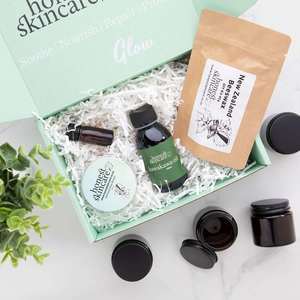 Diy Kits: Kawakawa Balm DIY Gift Kit