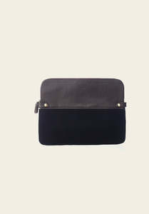 Bags: The Sleeve - Navy