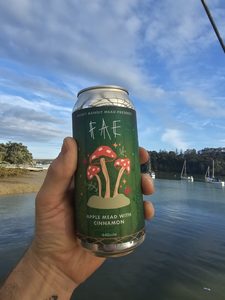 Mead - Honey Bandit: Fae – Apple Mead with Cinnamon