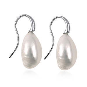 DEFAULT: Sterling Silver Baroque Pearl Earwire Earrings.