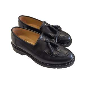 All: SOLOVAIR LOAFERS SIZE 5