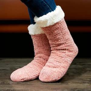Hooli Colours: Fluffy Pink Socks