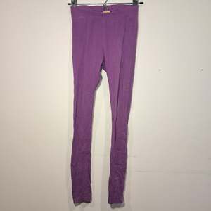 Play Condition: RE-Loved - MTAF Purple Leggings (9-10 Years)