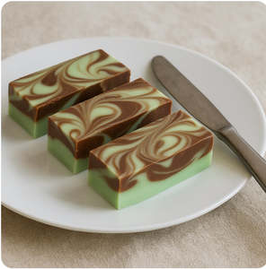 FUDGE - CHOC MINT SWIRL
