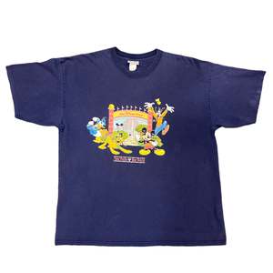 Disney World Tee - Size XL