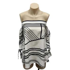 Womens Clothing: Off the Shoulder Top - Size 8