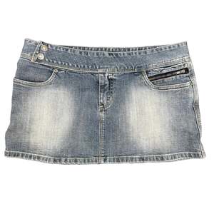 Rewind Collection: Mini Skirt - Size 12