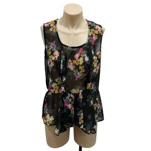 Tops: Floral Top - Size S