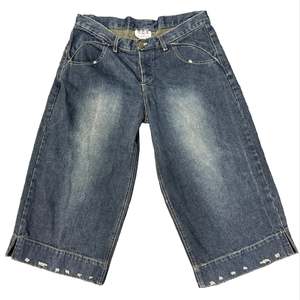 Low Waist Shorts - Size 12