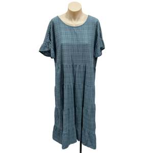 Womens Clothing: Blue Pattern Dress - Size 14