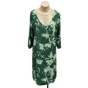 Dresses: Elm Green Dress - Size 10