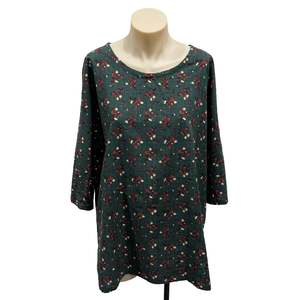 Tops: NZ Made Tee - Size 10