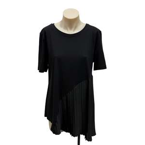 Moochi Tee - Size M