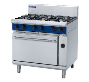 Products: BLUESEAL GE56D EVO GAS RANGE ELEC CONVECTION OVEN 900MM - Hospitality Rentals