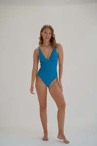 D Cup: Contours Side Ruched Plunge 1Pce