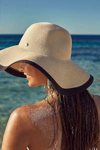Sustainable Swim: Sunray Beach Hat