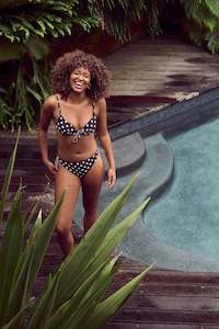 Seoul Moulded Push Up Bra Top