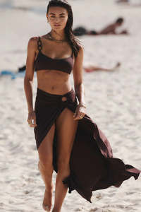 Mythos Scoop Neck Bralette Top