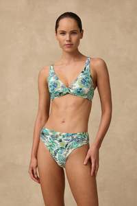 Bikini Top: Hydra Multi Fit Twist Crop