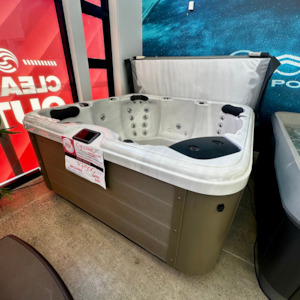 Cyclone Spa - Preloved