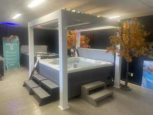 PEGOLA KING 2.5 x 2.5 With RGB Lighting