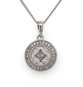 Diamond Pendants: Diamond Circle Pendant