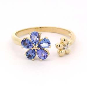 Tanzanite and Diamond Flower Ring