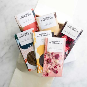 Crowd Favourite's Bar Gift Box Wholesale