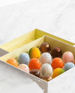 Build-Your-Own 16 Piece Bonbon Box