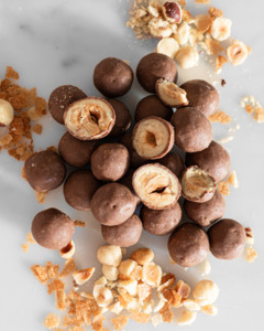 All: Creation of the Month | Salted Hazelnut Biscoff Dragées