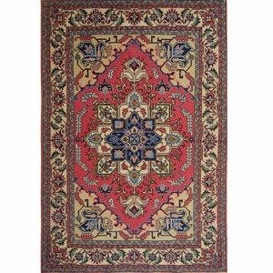 Fine Persian Hand-knotted Ardabil Rug 136cm x 200cm