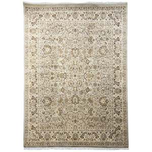 Fine Hand-Knotted Wool Rug with All-Over Cream Design 245 cm x 312 cm